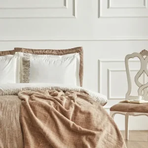 ست جهزیه روتختی 8 پارچه کاراجا هوم مدل Andrea کد 505000727